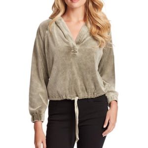 Jessica Simpson pull over